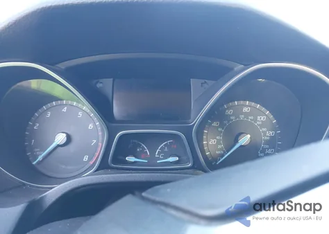 2013 Ford Focus Titanium z USA, uszkodzony, nr VIN 1FADP3N21DL177448